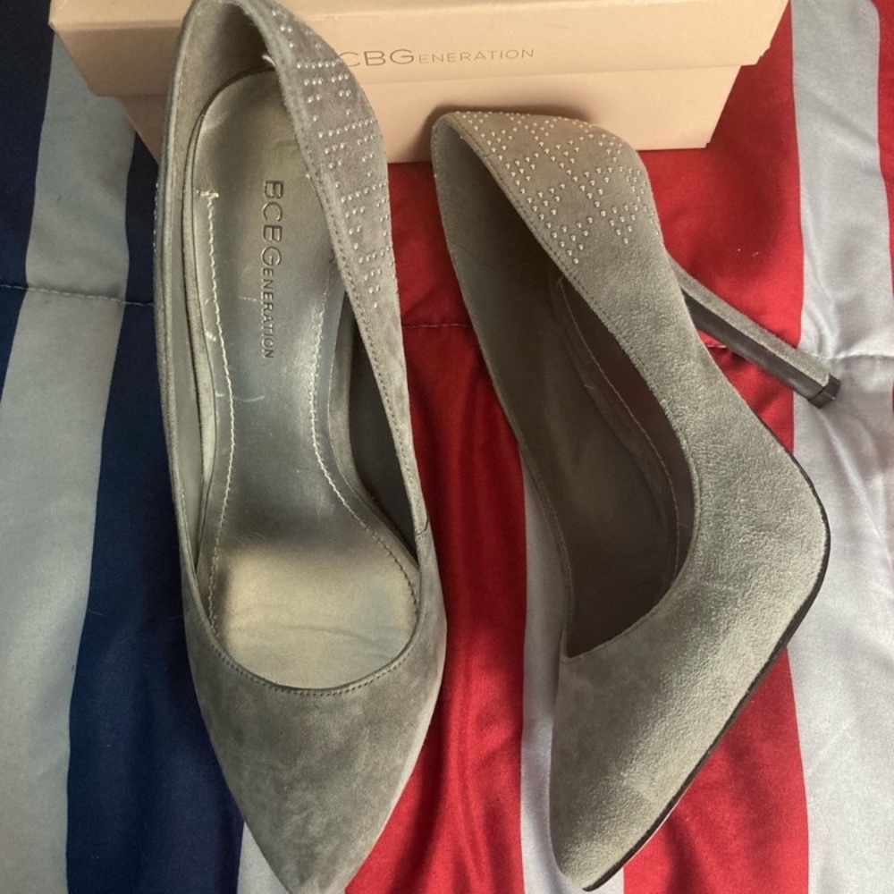Gray Suede Pumps - Picture 2 of 7